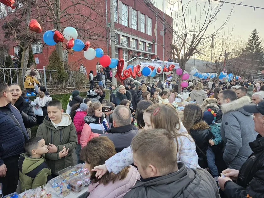 Zvečan'da Svetosavska Sokak Açıldı