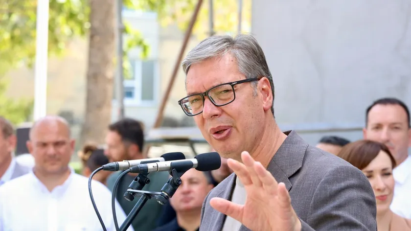 Sırbistan Cumhurbaşkanı Aleksandar Vučić, Avrupa Birliği'nin genişleme metodolojisi konusunda yeni bir yaklaşıma ihtiyaç duyulduğunu belirten Avrupa Komisyonu üyesi Marte Kos'un açıklamalarını değerlendirdi.