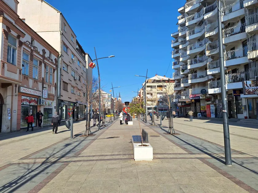 Silahlı Saldırı Aleksinac'ta Bir Kafede Gerçekleşti