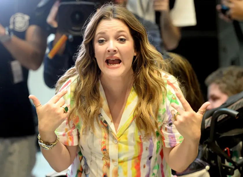 **Sırbistan basını oyuncu Drew Barrymore'un yıllarca cinsel perhiz yapabileceğini bildirdi**