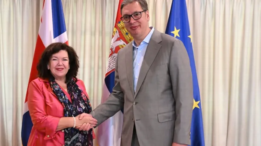 Sırbistan Cumhurbaşkanı Vucic Birleşik Krallık Özel Temsilcisi Karen Pirs ile buluşacak
