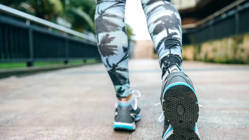 Geriye Doğru Yürüme Zihni ve Bedeni Geliştirerek Sağlığı İyileştiriyor