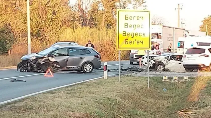 Begeç-Futog çıkışında ağır bir trafik kazası meydana geldi.
