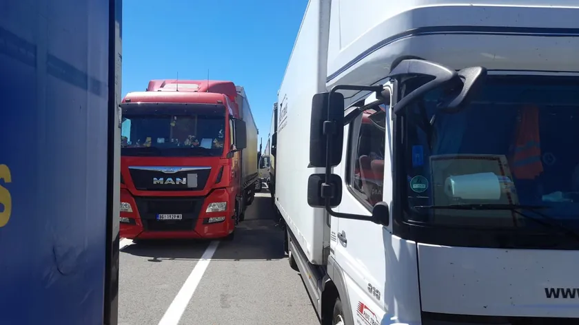 Sırbistan Niş'te Türk Kamyon Şoförü 28 Günde 86 İhlal Nedeniyle Yüksek Ceza Aldı