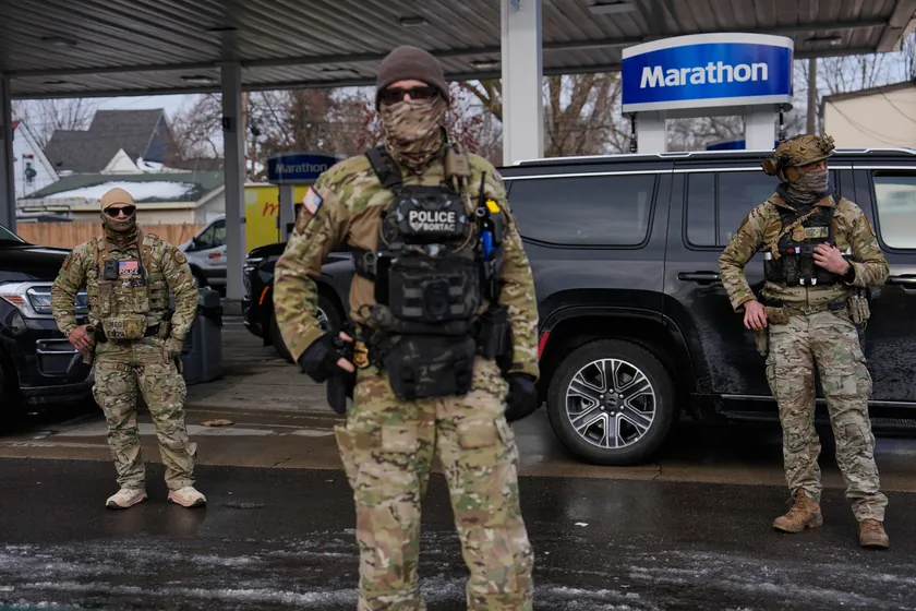 Aleks Pretinin ailesi Tramp yönetimini yalanlarla suçladı