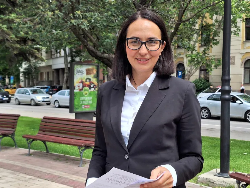 Eraković (NPS): Hükümet, Yüksek Teknoloji Suçları Savcılığını Bölüm Düzeyine İndirmek İstiyor