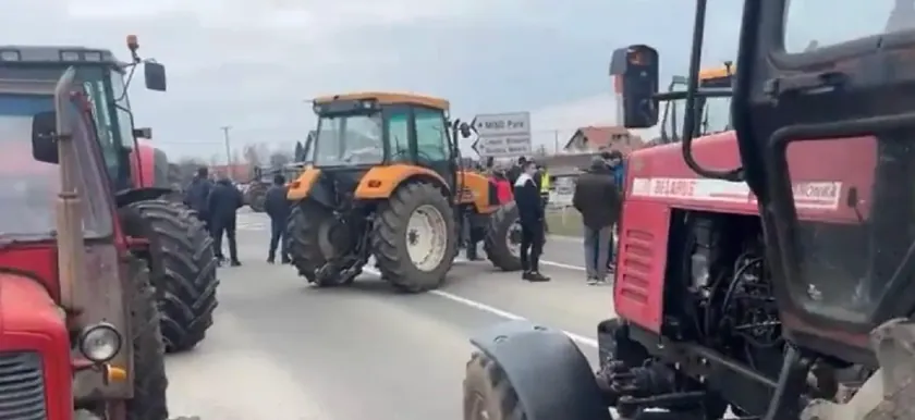Sırbistan Tarım Bakanı Glamočić, protestocu çiftçileri alkol ve siyasi ajanda kullanmakla suçladı.