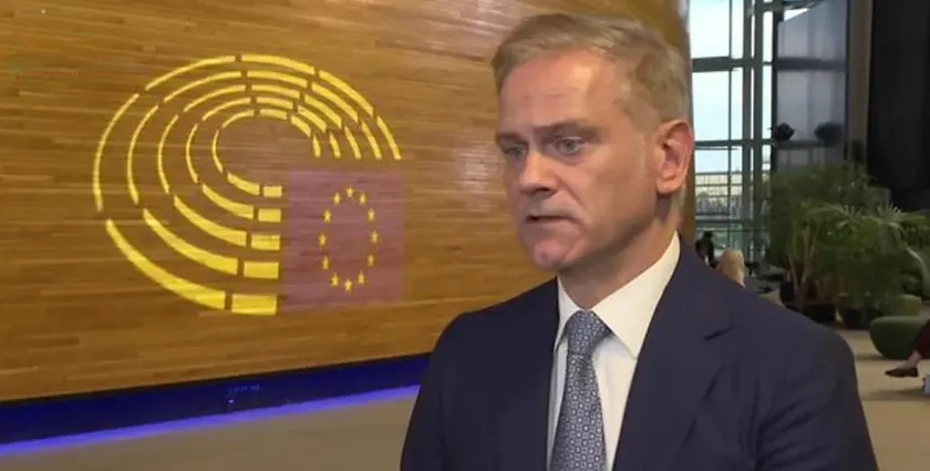 Sırbistan Cumhurbaşkanı Aleksandar Vučić'in son açıklamaları üzerine Sırbistan Sosyalist Partisi (SSP) Genel Sekreteri Borko Stefanović tepki gösterdi.