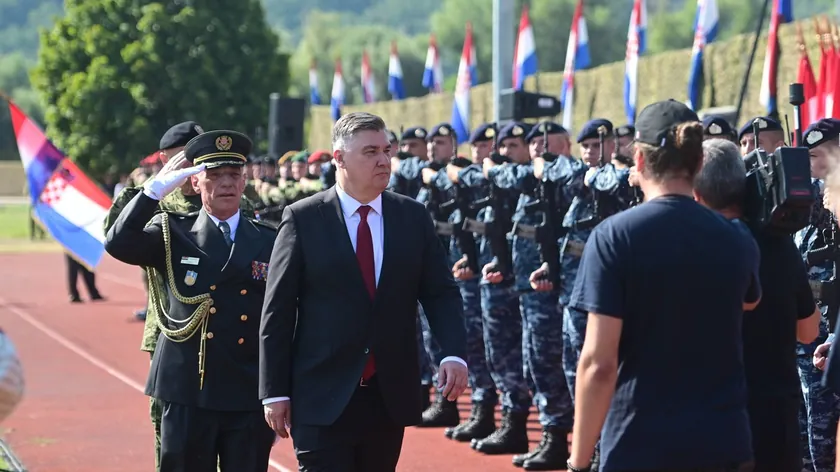 Sırbistan Cumhurbaşkanı Aleksandar Vučić'in Oluja sözleri üzerine tartışma devam ediyor.