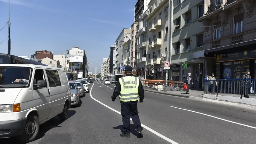 Polis durdurduğunda "Neden sizi durdurduğumuzu biliyor musunuz?" sorusuna evet demeyin