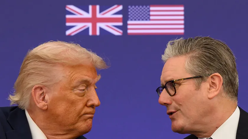 ABD Başkanı Trump İngiliz Başbakanı Starmer'ı İran Savaşı Tutumundan Dolayı Eleştirdi