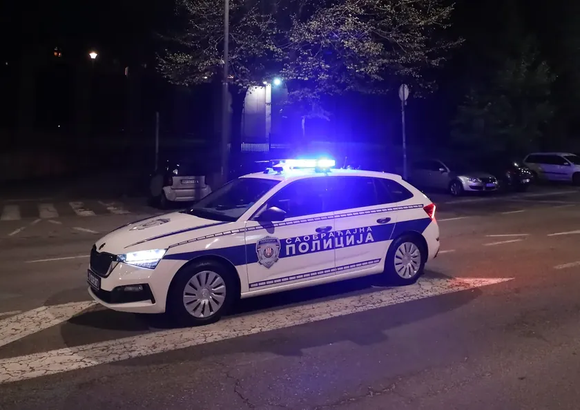 Sırbistan'da Polise Çarpan, Ateş Açan ve Araç Çalan Şüpheli Otoyolda Yakalandı