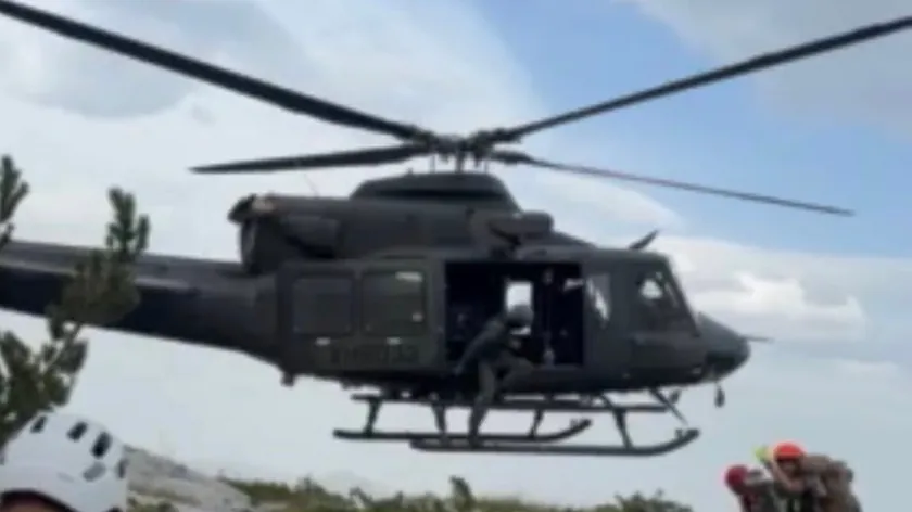 Karadağ'da bir Alman turist Durmitor'da düştü ve kurtarma helikopteriyle kaldırıldı.