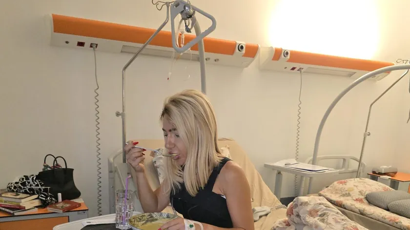 Jovana Jeremić operasyon sonrası Instagram'dan paylaşım yaptı.
