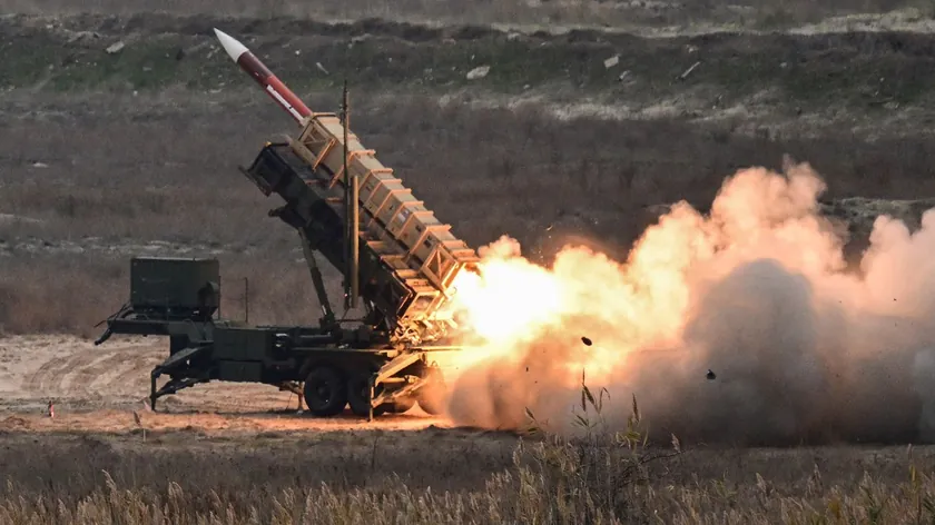 NATO, İran'dan Kaynaklanan Tehditlere Karşı Türkiye'ye Ek Patriot Sistemi Konuşlandırdı