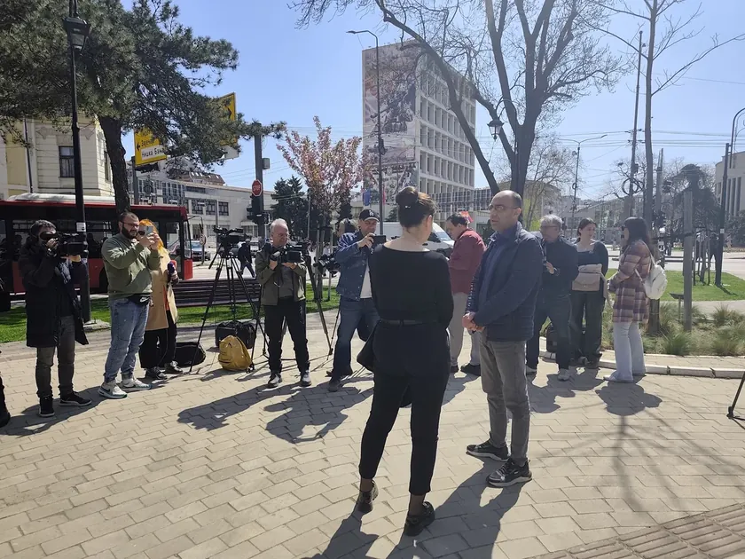 Sırbistan'da Niş ve Niška Banja Belediyelerinden Borç Belgelerinin Açıklanması İstendi