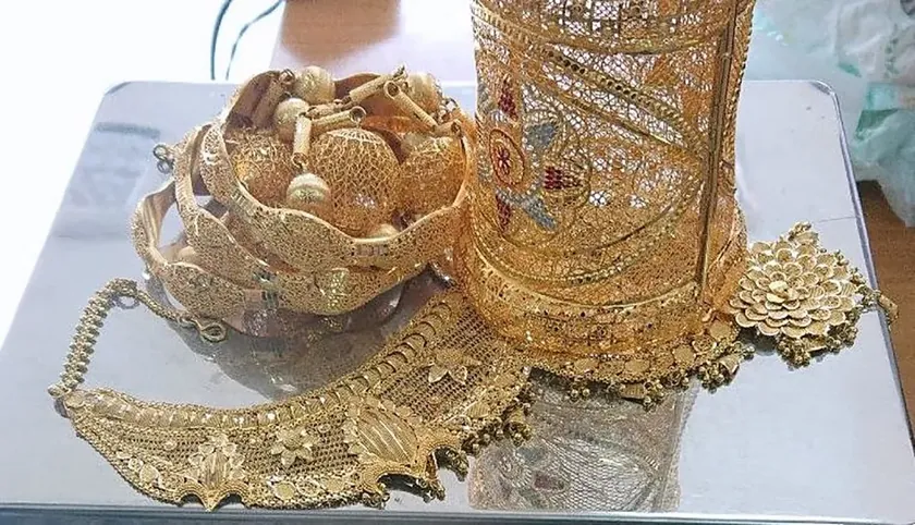 Küresel piyasalarda altın fiyatları 4.000 doların altına geriledi, uzmanlar sebepleri açıklıyor