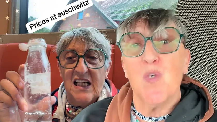 Bir Britanyalı turistin Auschwitz'deki bir kafedeki fiyatlar hakkında yaptığı şikayet TikTok'ta büyük tepki çekti.