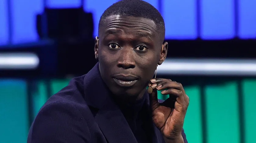 Fenomen Khaby Lame'in 975 milyon dolarlık anlaşma hisseleri kısıtlamayla karşılaştı