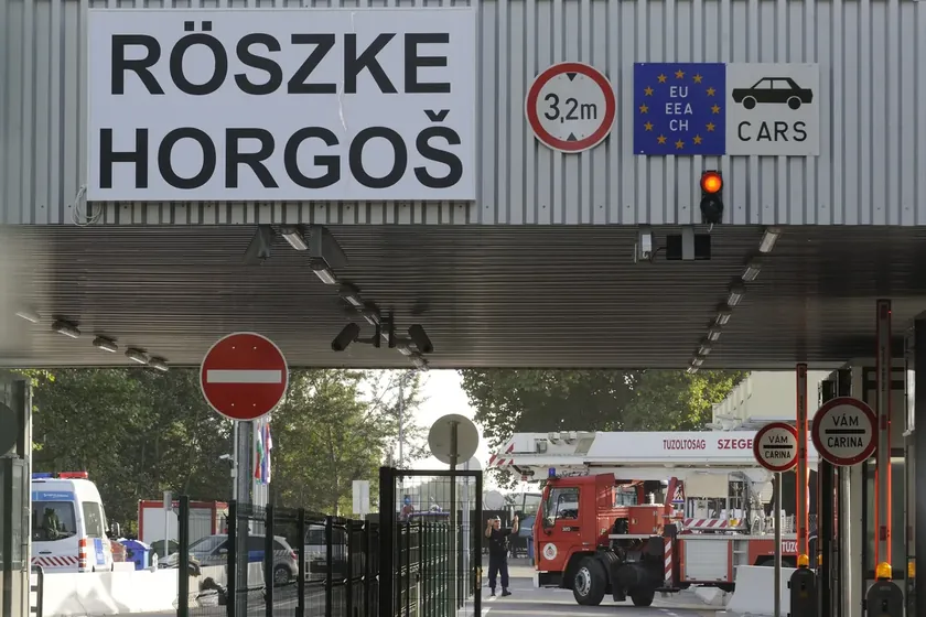 Sırbistan sınır kapılarında tır bekleyişi beş saate kadar ulaştı