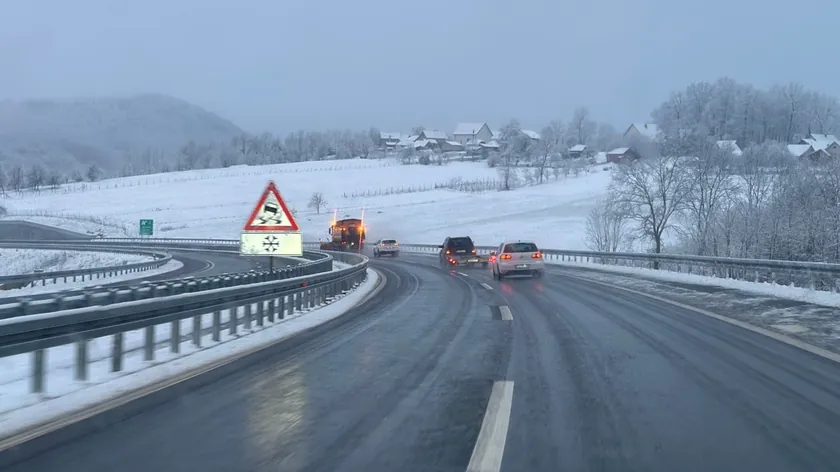 Sırbistan'da sürücülere önemli uyarı: Bugün yoğun trafik ve zorlu koşullar bekleniyor