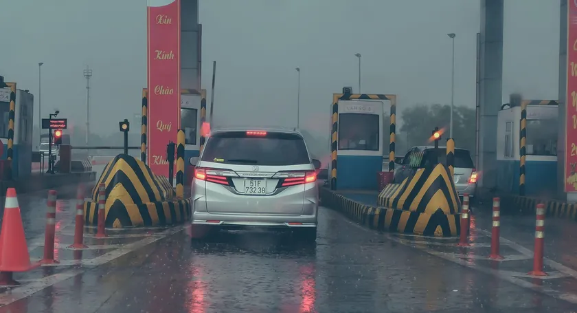 Avrupa Birliği'nde Tüm Yeni Araçlar için Zorunlu Acil Fren Işığı Uygulaması Başlıyor