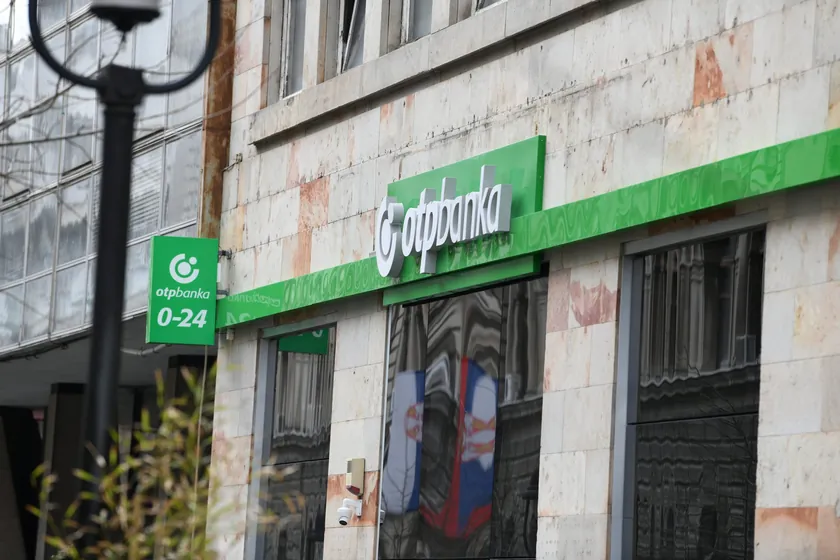 Dimitrovgrad'daki Tek Banka Kapanıyor: "Yerel Yönetim Harekete Geçmeli"