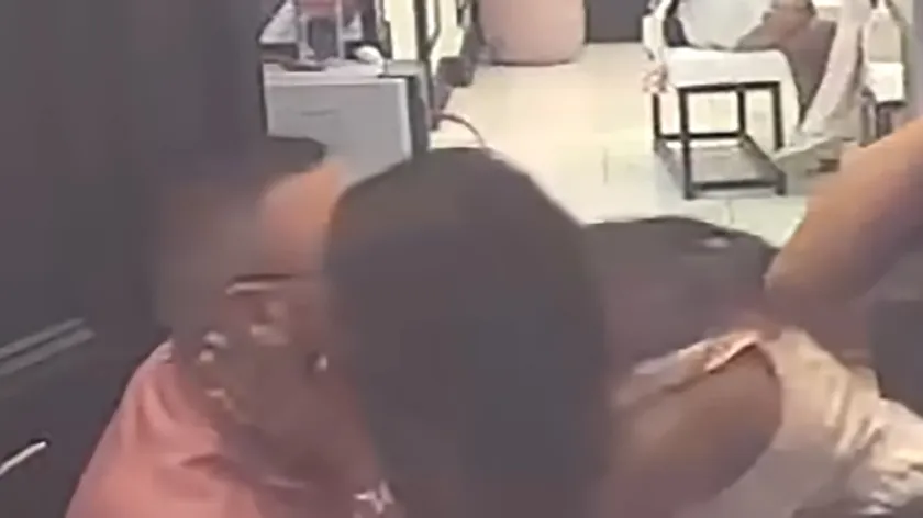 Anđela Đuričić Filipe Cara'yı öptü Herkes onun davranışları hakkında konuşuyor.