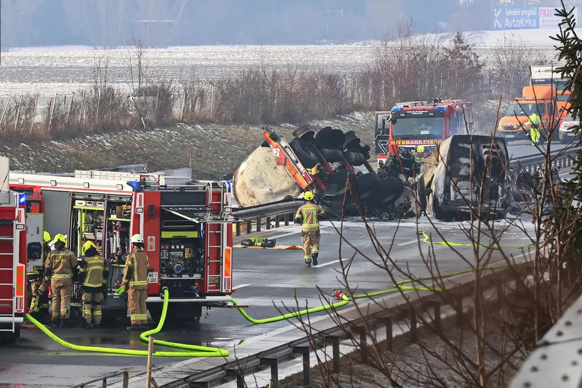 Ştajerska Otoyolu’nda meydana gelen kaza: Bir ölü, iki yaralı