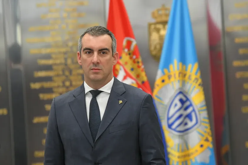 Sırbistan Adalet Bakanı Nenad Vujičić, Yüksek Savcılık seçimleri hakkındaki soruşturmada dinlendirildi.