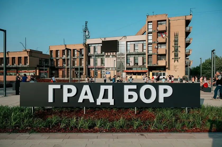 Sırbistan Bor'da kanserojen arsenik hava kirliliği kabul edilebilir limitleri aştı.