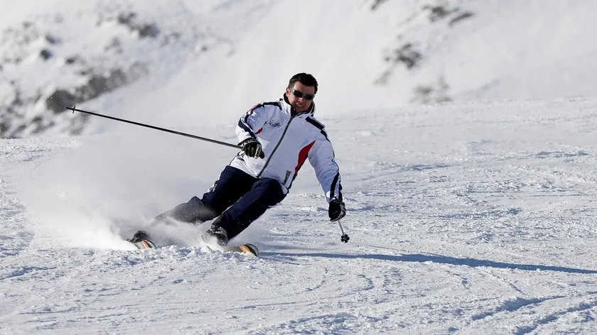 Karadağ Kolaşin 1600 Kayak Merkezi, yeni kar yağışlarıyla kapılarını yeniden açtı