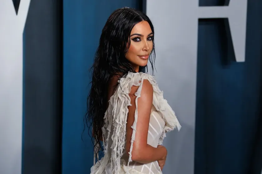 Kim Kardashian Günlük Otuz Beş Takviye Gıda Kullandığını Açıkladı