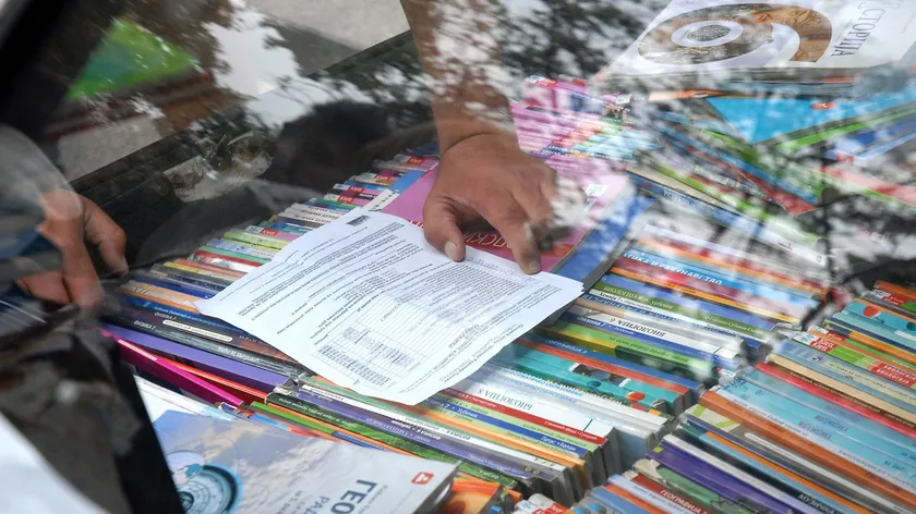 Sırbistan'da 2026/2027 eğitim yılında yaklaşık 96.000 öğrenciye ücretsiz kitap verilecek