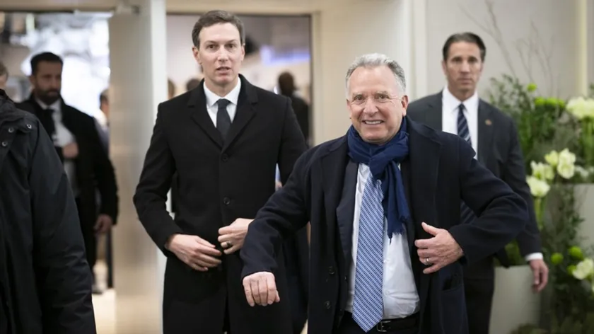Sırp ve Amerikan heyetlerinin Kiev ziyaretine dair soru işaretleri ortaya çıktı.