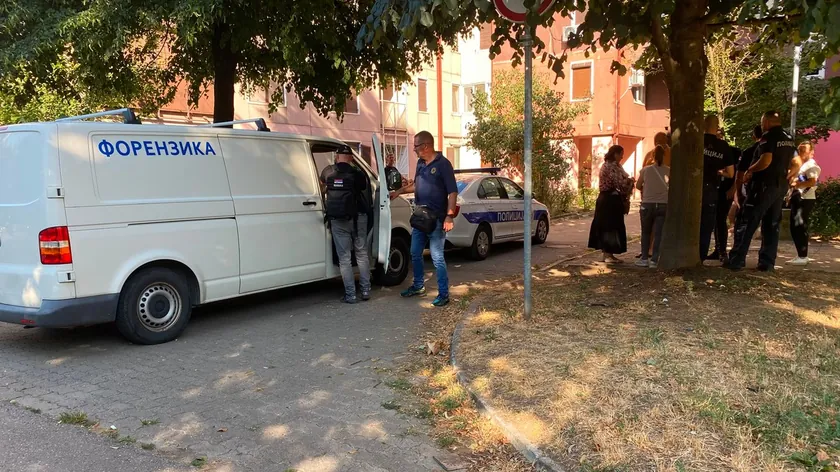 Komşular, Bežanijska Koca'da bulunan kardeş ve kız kardeşin cesetlerinin bulunduğu evi tanımladı.