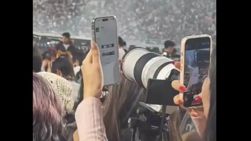 Çin'de Konserlere Gidemeyenlere Yönelik Sanal Katılım Trendi Küresel Tartışma Yarattı