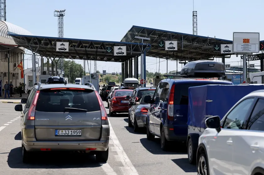 164 lovaç mermisi ile Sırbistan'a giriş yapmaya çalışan Yunan vatandaşı yakalandı.