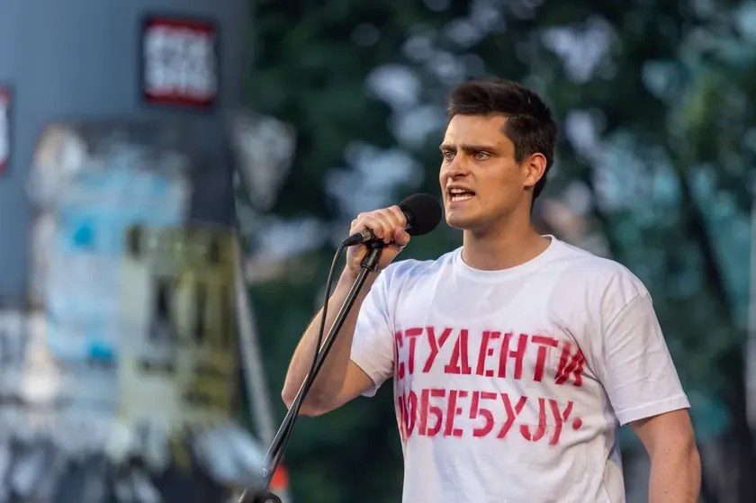Sırbistan Pančevo'da Blokajdaki Öğrenciler Andrej Tanku'ya Destek Mitingine Çağırdı