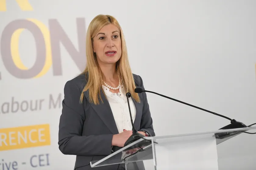 Sırbistan Hırvatistan'dan iç işlerine karışmama konusunda saygı beklediğini açıkladı