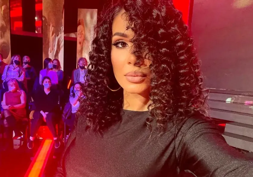 Sırp şarkıcı Mia Borisavljević, büyükannesinin hayatını şekillendiren disiplinli eğitimini aktardı.