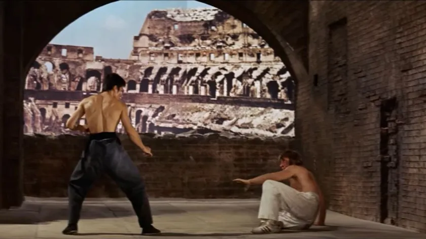 Chuck Norris Hayatını Kaybetti: Bruce Lee ile Efsanevi Kolezyum Dövüşü Anıldı