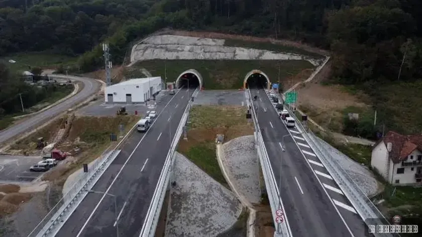 Sırbistan'da Miloš Veliki otoyolu ile Belgrad çevre yolunda bakım çalışmaları yapılıyor