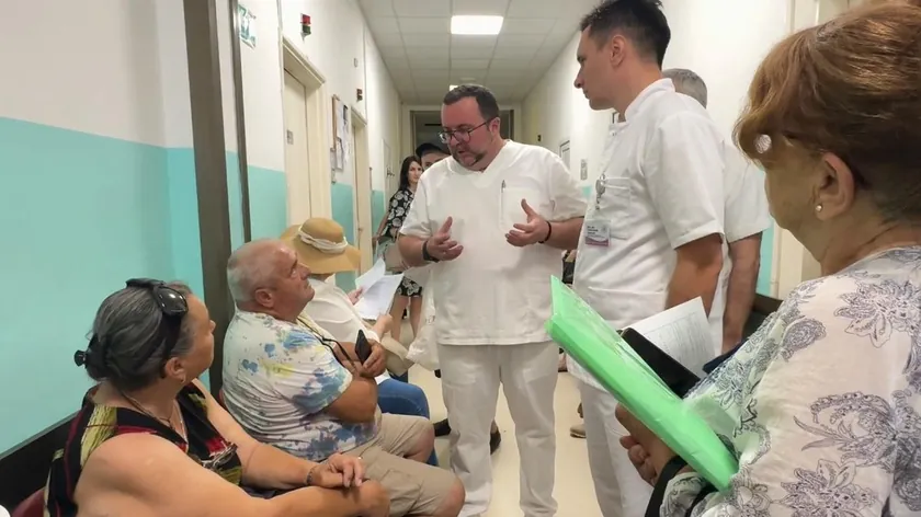 Sırbistan'ın Niş Üniversitesi Kliniği (UKC), uzman kliniklerindeki randevu sürelerini kısaltmak için yeni adımlar atıyor.