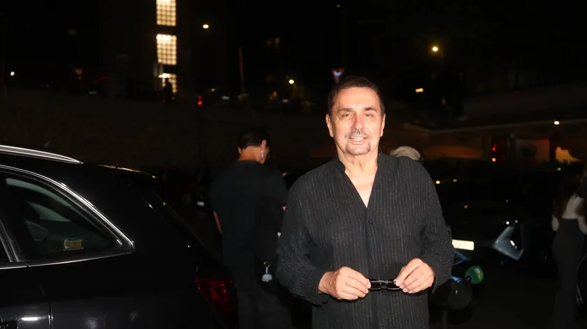 Keba oğlu ve hamile sevgilisiyle birlikte konserterde bulunacak