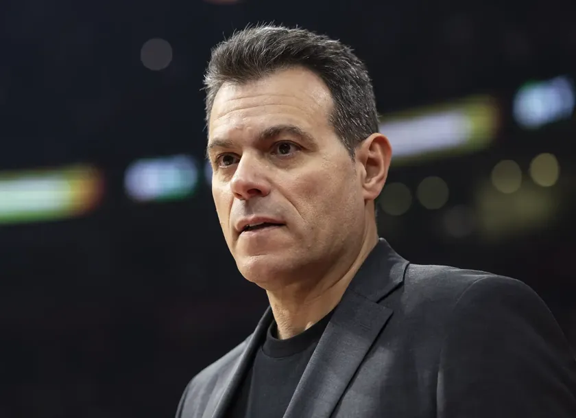 İsrailli Hapoel Başantrenörü Itudis 'Ben palyaço değilim' sözleriyle tepkisini aktardı