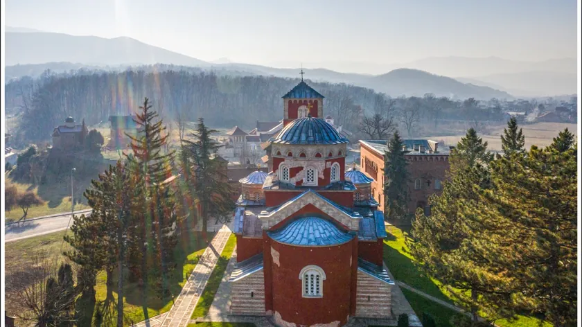 Sırbistan'da bulunan manastırlardan fotoğraflar sergisi açılıyor.