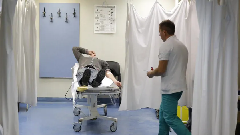Belgrad’da gece boyunca 146 acil çağrı: Grip vakalarında artış ve solunum güçlüğü uyarısı