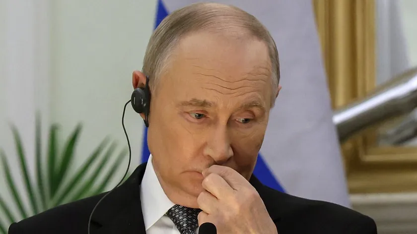Rus vekilere ait pasaportlu iki şüpheli Leipzig havalimanı saldırısıyla bağlantılı olarak belirlendi.