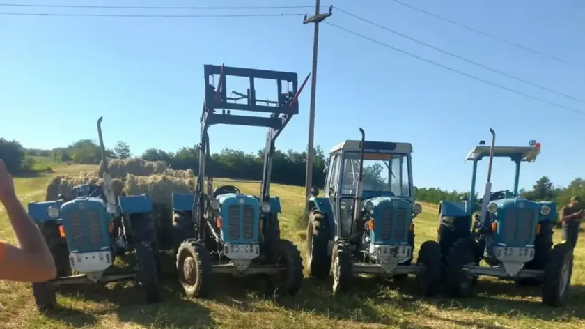 Traktör üreticisi "New Tractor Rakovica", yeni bir model tanıttı.